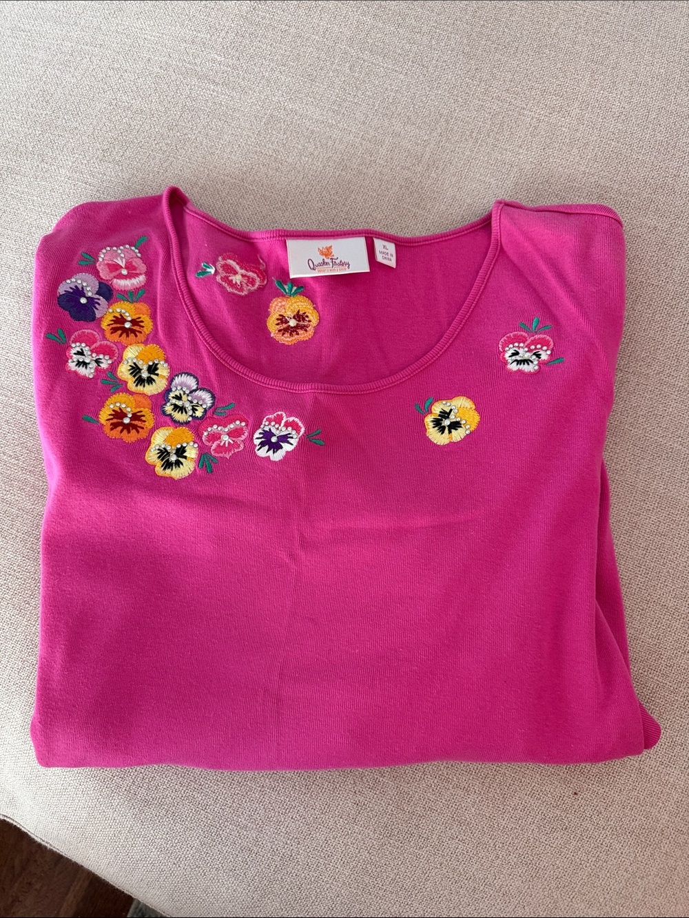 Quacker Factory Hot Pink Embroidered Floral Top 3/4 Sleeves